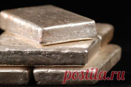 Серебро подорожало до исторического максимума