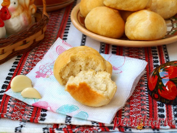 Балабухи Балабухи - вкусные хлебные булочки, которые идеально подавать к первым блюдам. Приготовить балабухи очень просто из самых доступных ингредиентов.