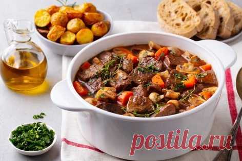 Блюда в горшочках на Новый год – 8 вкусных рецептов с фото, простые рецепты блюд в горшочках на Новый год