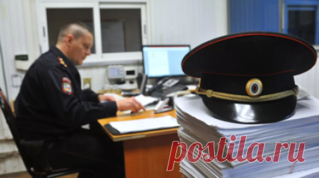 В Челябинской области возбудили дело о мошенничестве с детским пособием. Жительница Коркина Челябинской области в течение трёх лет получала пособие на ребёнка по подложному свидетельству о рождении. Возбуждено дело. Читать далее