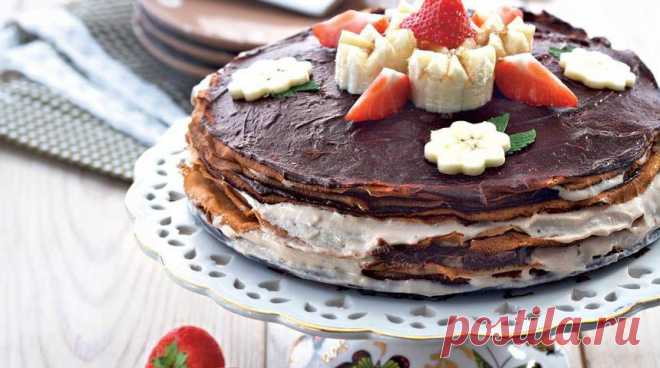 💥МАСЛЕНИЦА!!!ПЕЧЁМ БЛИНЫ!!!💥

Банановый блинчатый торт на Масленицу

Ингредиенты на 4-6 порций:
кефир (или ряженка) – 0,5 л
молоко – 0,5 л
яйцо – 4 шт.
сахар – 1 ч. л.
шоколад – 100 г
соль – 1 щепотка
масло растительное – 1 ст. л.
бананы для украшения
масло для жарки
мука – 200-250 г