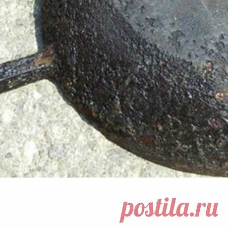 Этому способу очистки сковороды меня научила соседка, работница столовой.

Даже самая грязная сковородка станет как новая, просто возьмите...
Рекомендуем ПОДПИСАТЬСЯ!



Обязательно сохраните эту важную информацию!
Подпишитесь на Полезные советы!, чтобы не потерять!

Нет необходимости бежать в хозяйственный магазин за дорогим средством, так как можно избавиться от нагара в домашних условиях. Список самых эффективных методов:

Уголь активированный, измельченный в порошок с ...