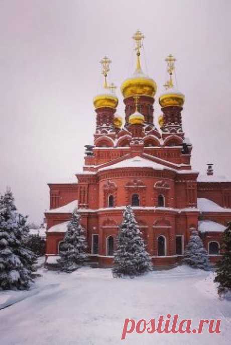 Церкви