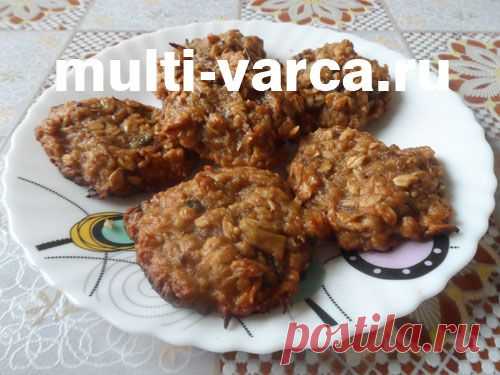 Овсяное печенье с яблоками и финиками в мультиварке - рецепт постного домашнего печенья из овсяных хлопьев