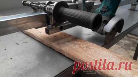 Универсальная каретка для УШМ и другого инструмента В данном обзоре автор показывает, как сделать своими руками универсальную каретку для болгарки (УШМ) с пильным или отрезным диском и другого инструмента: