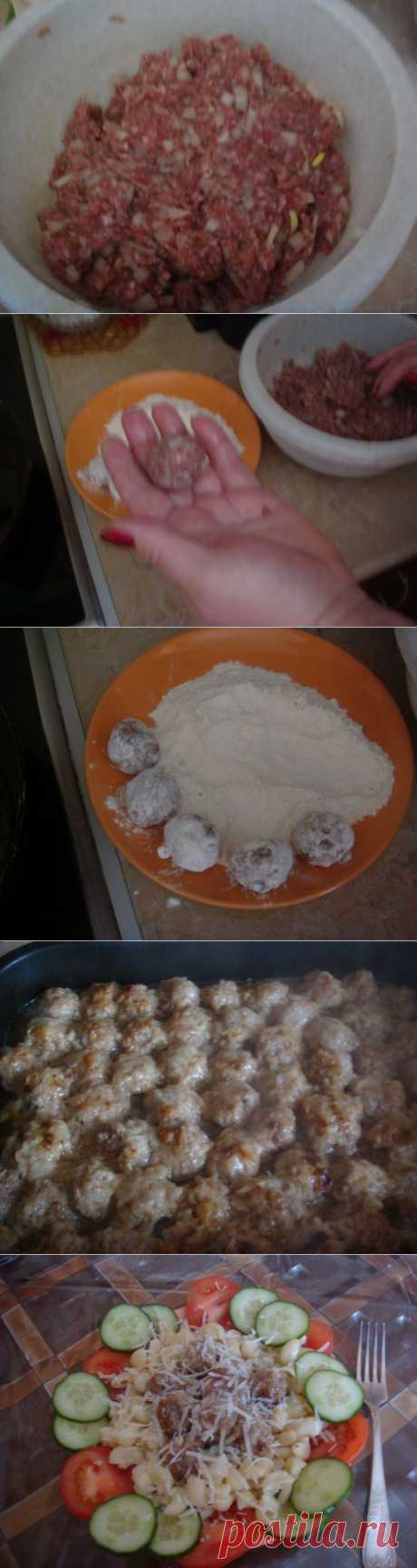 Тефтельки &quot;Пикколо&quot; с соусом.