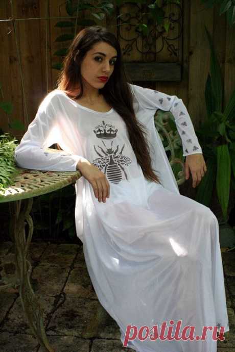 Queen Bee Silky White Nylon Nightgown Bridal от SarafinaDreams
