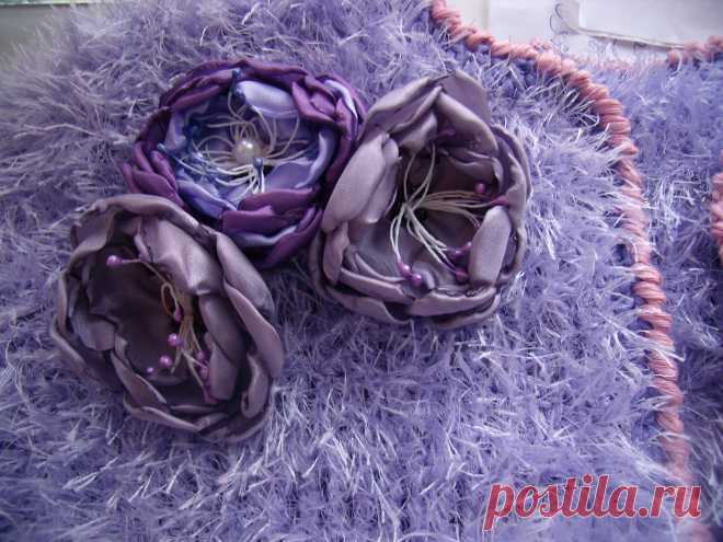 http://www.livemaster.ru/item/2907369-odezhda-vyazanaya-koftochka-buket-sireni