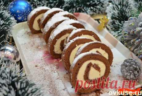 Шоколадный рулет со сливочным кремом - Простые рецепты Овкусе.ру