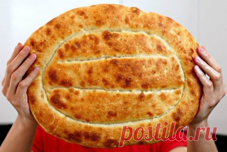 Армянский хлеб Матнакаш
По этому рецепту получается невероятно вкусный хлеб, ароматы которого наполняют весь дом теплом и уютом. Мякиш очень пористый, мягкий и воздушный, а корочка хрустящая.