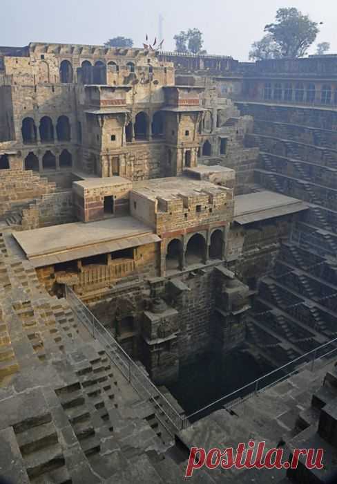 Chand Baori situated in the village Abhaneri near Jaipur in Indian state of Rajasthan.