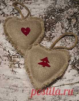 Christmas Linen Heart Decoration