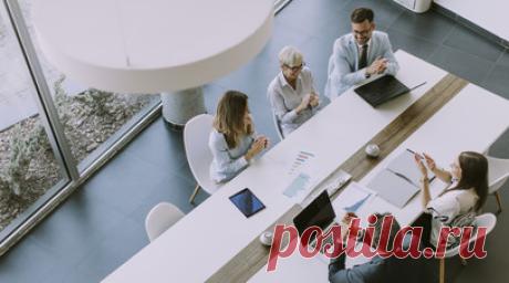 Психолог Белан посоветовала возвращаться к работе после отдыха постепенно. Психолог Мария Белан рассказала, что возвращение к работе после новогодних каникул требует мягкой адаптации, это поможет избежать стресса и снижения продуктивности. Читать далее
