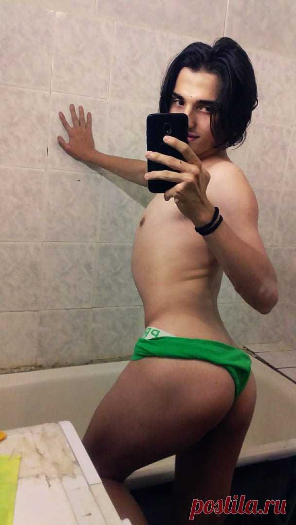 Slava Volk Певец