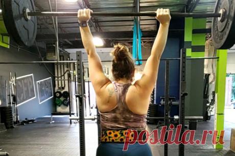 Девушка сбросила 32 килограмма и назвала семь правил похудения. Жительница американского города Конвей, штат Южная Каролина, 26-летняя Саманта Талбот весила 114 килограммов и не планировала худеть. Однако врач диагностировал у нее целый ряд заболеваний и настоятельно рекомендовал сбросить вес. Тогда Талбот выработала семь правил, которые помогли ей похудеть на 32 килограмма.