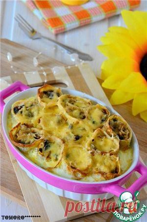 Запеченные блины с жульеном под сливочным соусом - кулинарный рецепт