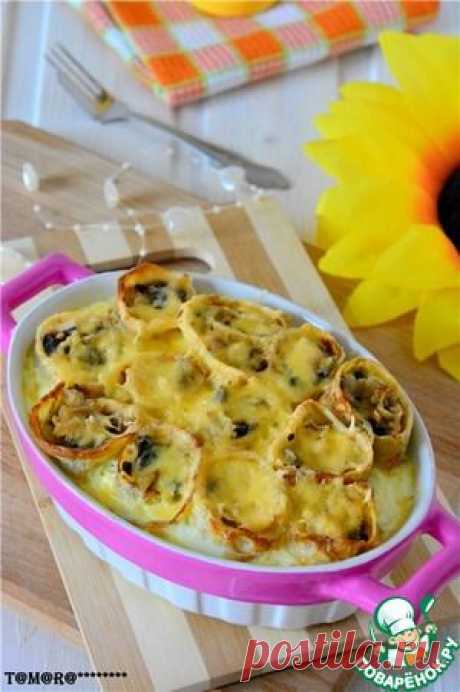 Запеченные блины с жульеном под сливочным соусом - кулинарный рецепт