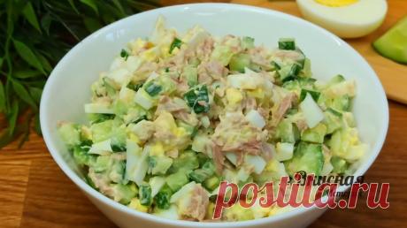 Мой ходовой салат на каждый день. Готовлю из 3-х ингредиентов за 5 минут. Чем проще тем вкуснее. | Вкусная история | Дзен