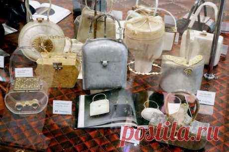 MODA.RU :: XIII выставка «Бижутерия от винтажа до наших дней»
11 - 13 сентября, с 11:00 до 21:00
10 сентября в 19:00 -- Официальное открытие выставки.
Москва, "Амбер-Плаза", Краснопролетарская улица, 36
Аккредитация СМИ: step-as-project@yandex.ru