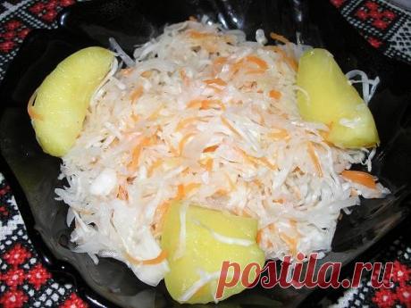 Капуста квашеная с яблоками