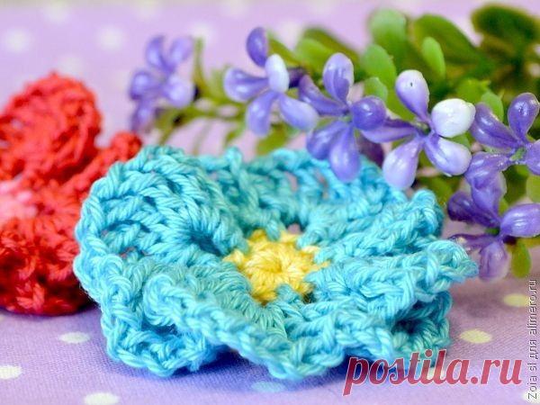 Резинки для волос с вязаными цветочками