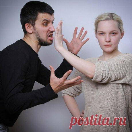 Как защитить личное пространство?
Как попросить человека не нарушать ваше личное пространство? Есть ли способы создать личные границы и защитить их? Если вы чувствуете, что нуждаетесь в этом, то прочтите несколько моих советов ниже. Лучший способ дать понять окружающим, где проходят ваши личные границы – это попросту сказать о них вслух. Ведь люди могут и не подозревать, что вторгаются […]
Читай дальше на сайте. Жми подробнее ➡