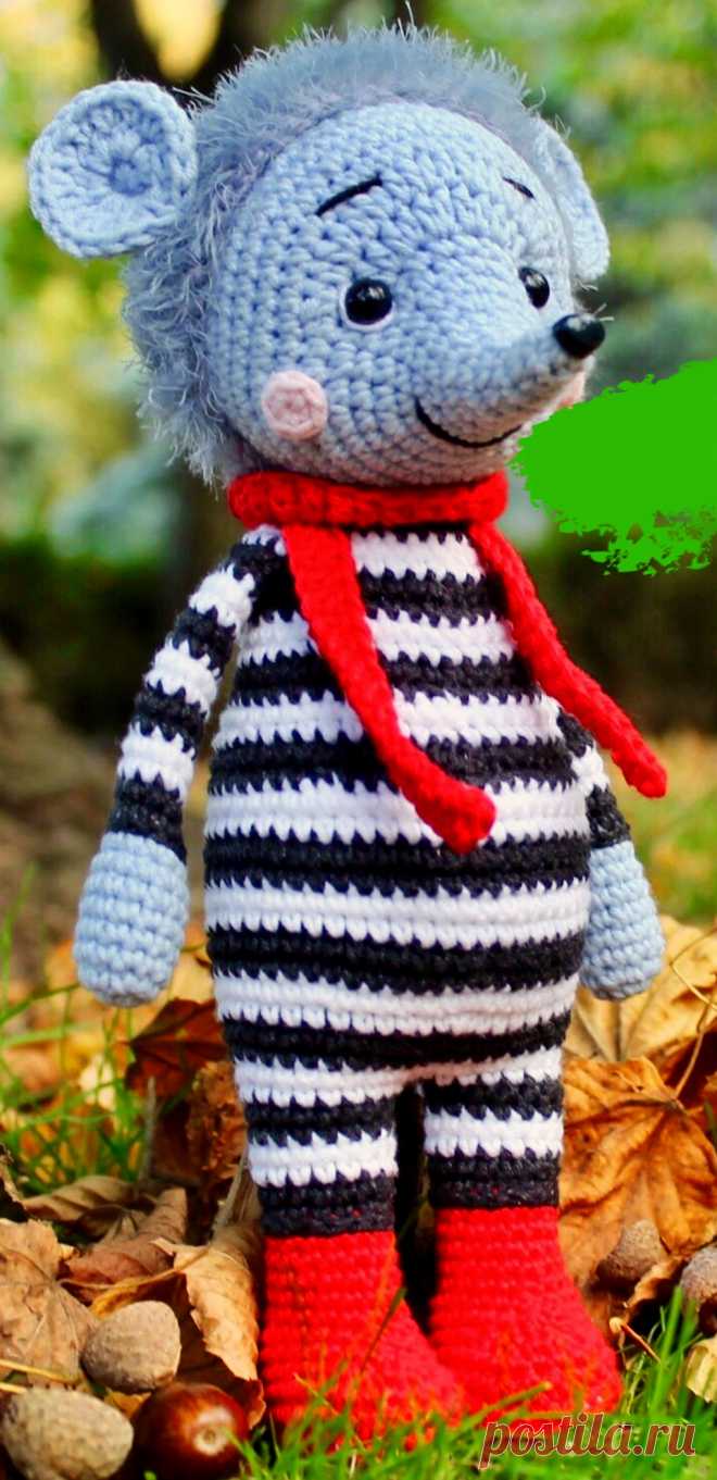PDF Ёжик Лаки крючком. FREE crochet pattern; Аmigurumi doll patterns. Амигуруми схемы и описания на русском. Вязаные игрушки и поделки своими руками #amimore - ёжик, ёж, ежиха.
