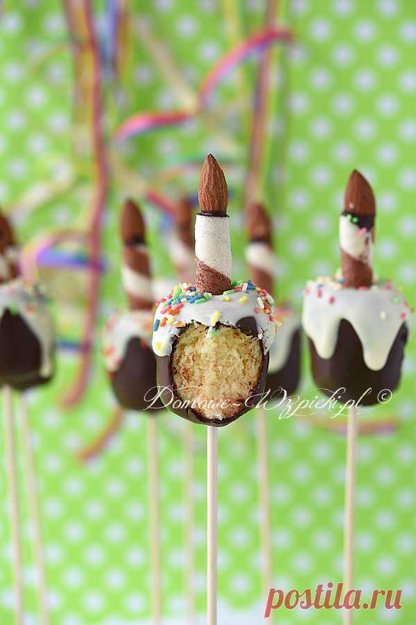 Торта изскача torciki