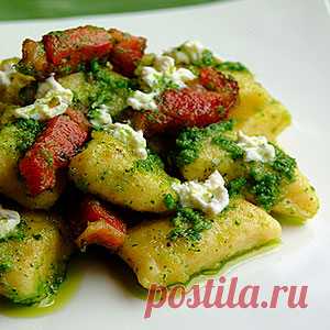 Рецепт картофельных ньок с сыром и свиной поджаркой