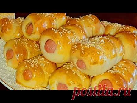 🌭Сосиска в тесте!  ПУХОВОЕ ТЕСТО. Тесто:0.5 воды;2 ст. л. сахара1 ч. л.соли ; 10 гр. сух. дрожжей; 0,8 кг муки (0,7); масло слив .+ подсолнечное 80 гр ; Вымешиваем в комбайне на первой скорости около 10 минут насадкой крюк.