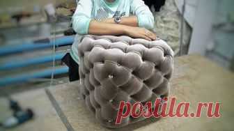 А ВЫ ДЕЛАЕТЕ ПУФИКИ НА ЗАКАЗ? 

Такой универсальный предмет интерьера стал очень популярным и практически незаменимым атрибутом современного интерьера. 
Его заказывают не только для дома, но и для салонов красоты, шоурумов одежды и обуви, магазинов мебели и т.д. 

Самый популярный пуфик 