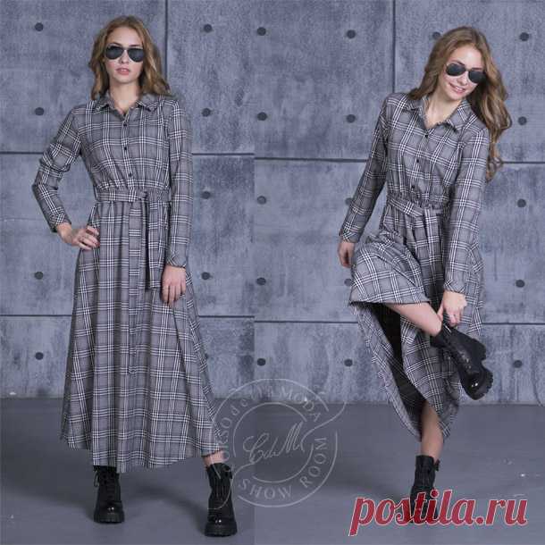 Платье длинное в клетку! В этом сезоне огромной популярностью пользуется сдержанный шик строгой учительницы: наряд должен быть лаконичным, строгим и очень-очень стильным. Мы предлагаем вам примерить наше длинное платье строгого покроя, с актуальным принтом клеткой! 
#italystyle #italyfashion #мода #модаиталии #одеждаизиталии #стиль #образ #stylish #shopping #shoppingitaly #newcollection #instalmanya #fashionstyle #spb #шоурумспб #платье #look #платье #outfit #lookoftheday #шоурум #fashionlook