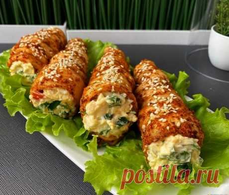 ФАРШИРОВАННЫЕ трубочки из КУРИНОГО ФИЛЕ Ингредиенты: филе куриное 500 гр масло 1 ч л любимые специи фольга или кондитерские конусы Для начинки: 1 яйцо сметана 1-2 ст л зелень и чеснок( по вкусу) Помидоры Черри⠀ Приготовление: Филе режем на тоненькие полосочки, посыпаем специями, добавляем масло, перемешиваем. Мастерим из фольги трубочки. Либо используем конусы. Накручиваем филе. Выпекаем при 180 гр 10-15 […]