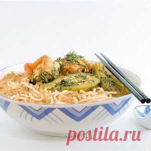 Суп с рисовой лапшой и жареным тофу рецепт – японская кухня, вегетарианская еда: супы