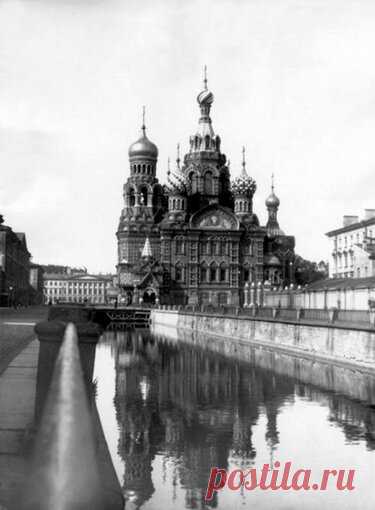 48 карточек в коллекции «Ретро-прогулка по Санкт-Петербургу» пользователя İzi. Travel в Яндекс.Коллекциях