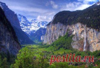10 долин мира, от одного вида которых захватывает дух Природа вдохновляет нас. Более того, люди, как правило, чувствуют себя более комфортно в окружении естественной красоты. Вспомните, с каким удовольствием вы каждое лето выбираетесь за город! В предста...
