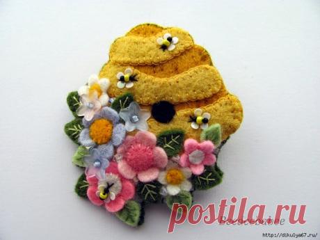 Как сделать крошечную пчелку из блесток и бисера