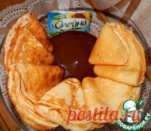 Кефирные блины с шоколадным соусом - кулинарный рецепт