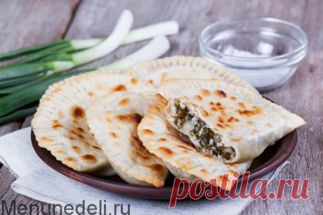 Кутабы с творогом и щавелем / Меню недели