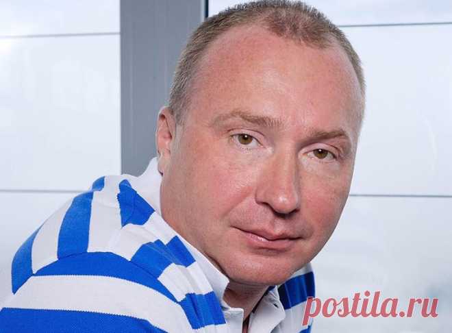 Вице-спикера Госдумы возмутили нападки на его фото из Майами. «Депутат имеет право 




Вице-спикера Госдумы возмутили нападки на его фото из Майами. «Депутат имеет право»




Игорь Лебедев не стал комментировать отдых за границей
Фото: Игорь Лебедев, Facebook


Вице-спикера Госдумы…