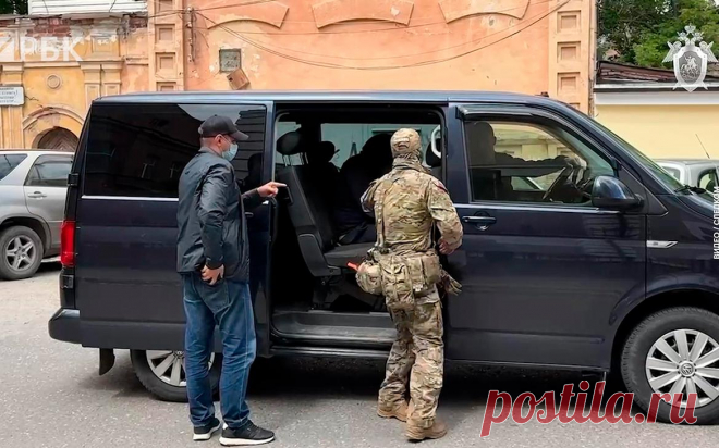 В Астрахани банда вымогателей действовала под видом спортклуба. В Астрахани участников преступного сообщества, работавшего под видом спортклуба, подозревают в вымогательстве денег у бизнесменов, сообщили в пресс-службе Следственного комитета.