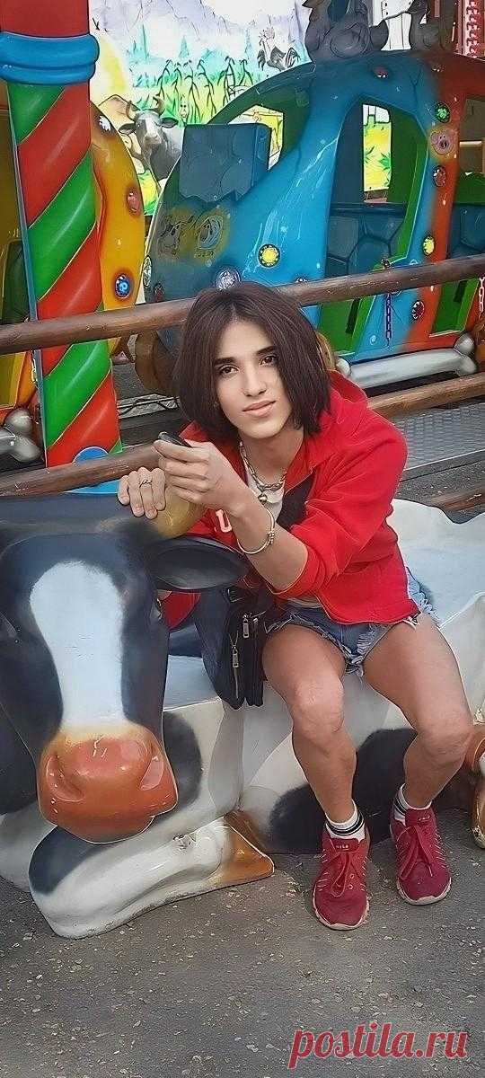 Slava Volk Певец