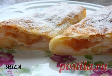 Быстрый "штрудель" (Очень,очень вкусный,рекомендую!!!)))