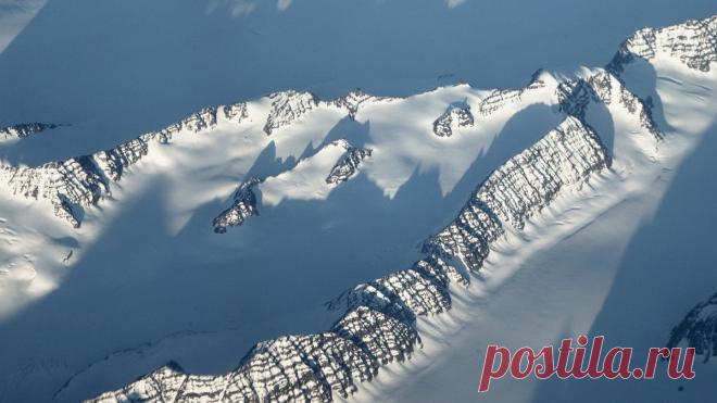 4-10-25--Ученые РАЗБУДИЛИ МИКРОБЫ, спавшие в вечной МЕЗЛОТЕ десятки тысяч лет Некоторым из этих микроорганизмов около 40 000 ЛЕТ, и они все еще СПОСОБНЫ к жизни.