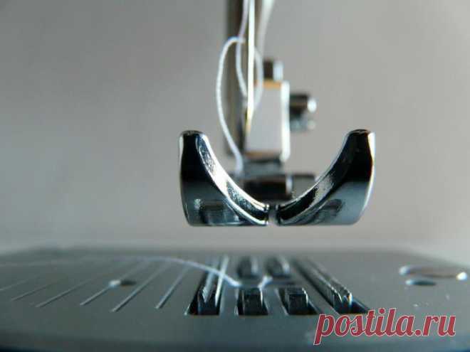 Швейная машина 