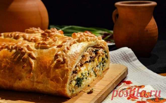 Кулебяка с мясом и еще тремя видами начинки: очень вкусный мясной пирог