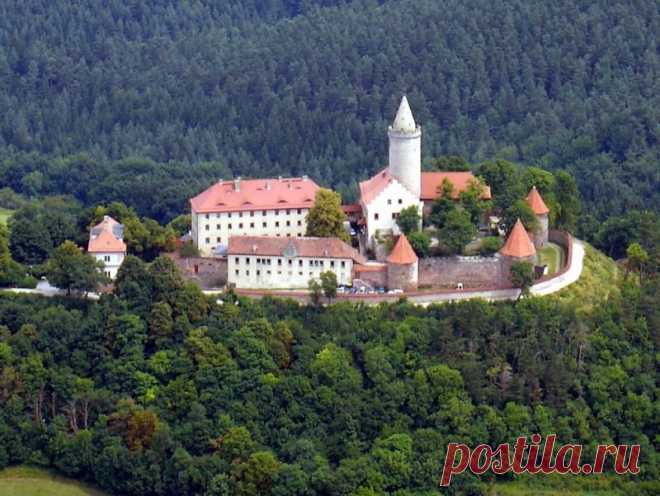 Замок Лойхтенбург (Германия)