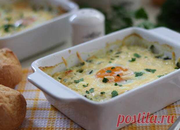 Шпинат запеченный со сливками, сыром и яйцом - Будет вкусно - 13 мая - 43421730263 - Медиаплатформа МирТесен Это одно из моих самых любимых блюд из шпината! Вкус у него изумительный, сливочно-сырный и немного пикантный. Я просто обожаю готовить такой шпинат на завтрак. Очень вкусно с поджареным хлебом или свежей булочкой. Вкуснятина! Еще, это блюдо мне нравится тем, что готовиться очень быстро, да и - 13 мая - 43421730263 - Медиаплатформа МирТесен