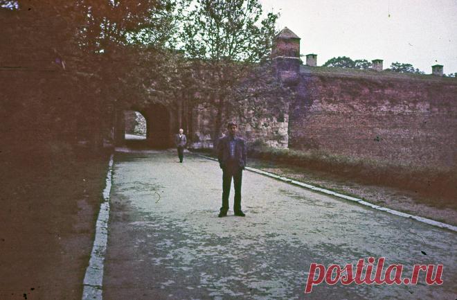 Первый день за бугром.