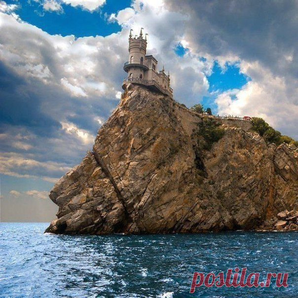 Ласточкино гнездо, Крым